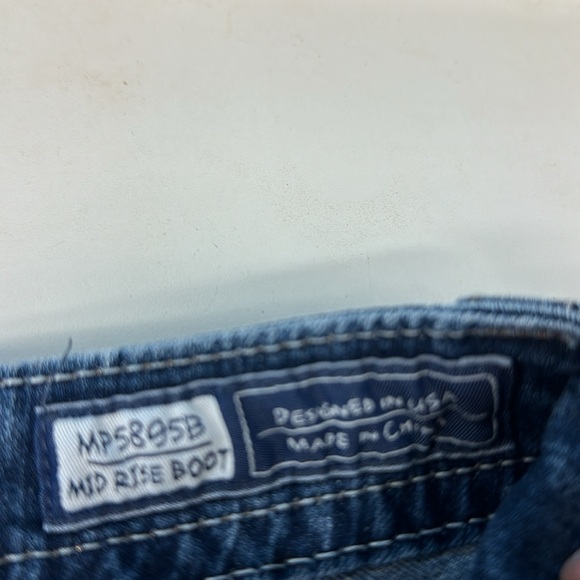 MISS ME Mid-Rise Boot Jeans, Size 30, EUC, MAKE AN OFFER!!! - Picture 10 of 11